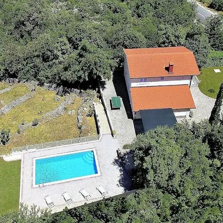 House For Vacation Runac *