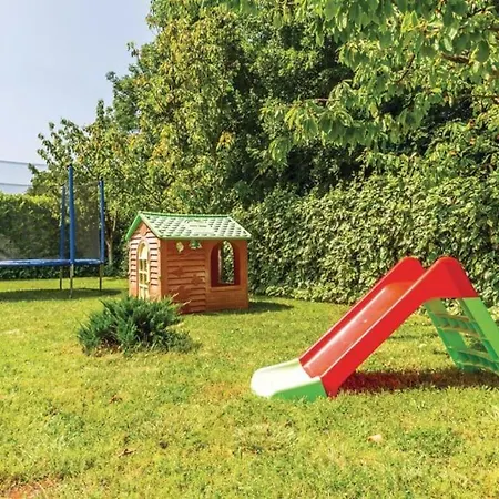 House For Vacation Runac Villa