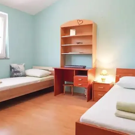 House For Vacation Runac